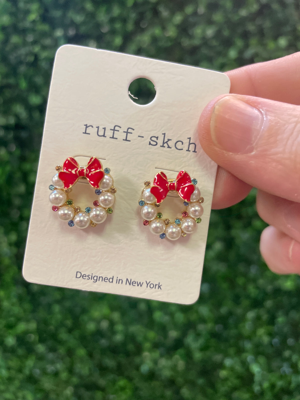 Pearl Wreath Studs