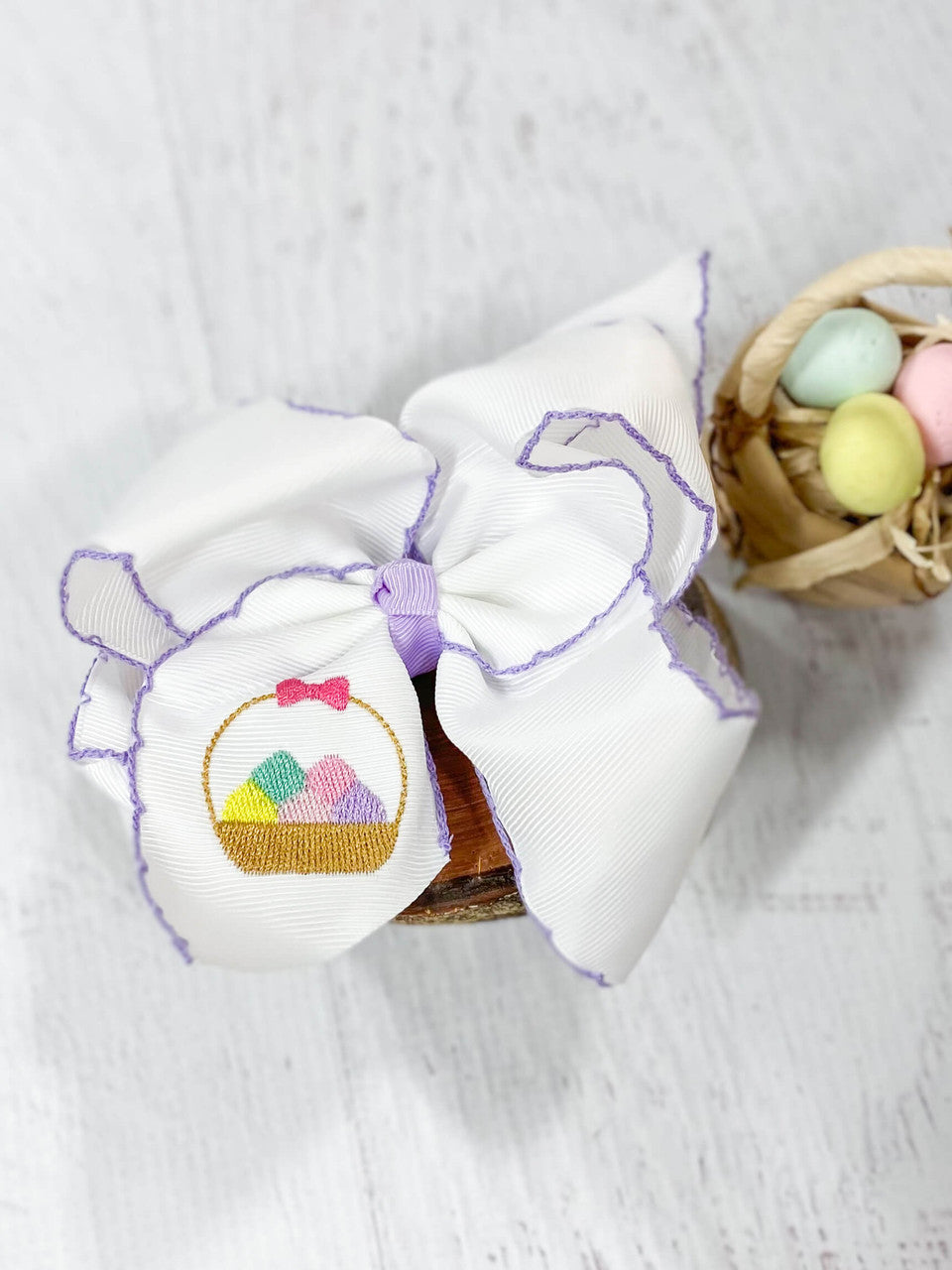 Egg Hunt Moonstitch Bow
