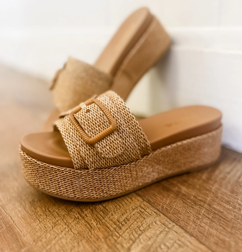 Lulah Tan Raffia Sandal