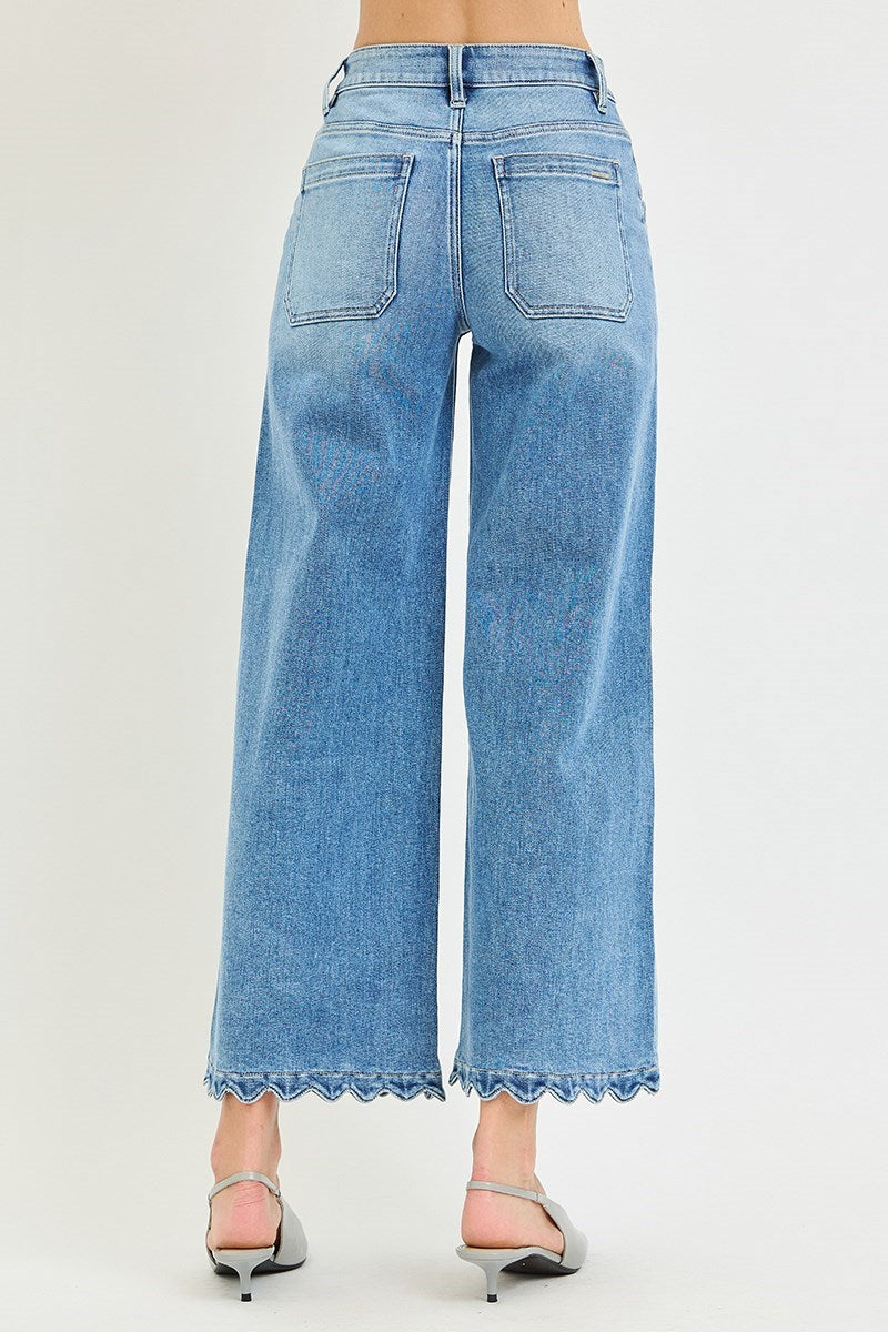 Risen Scalloped Jeans
