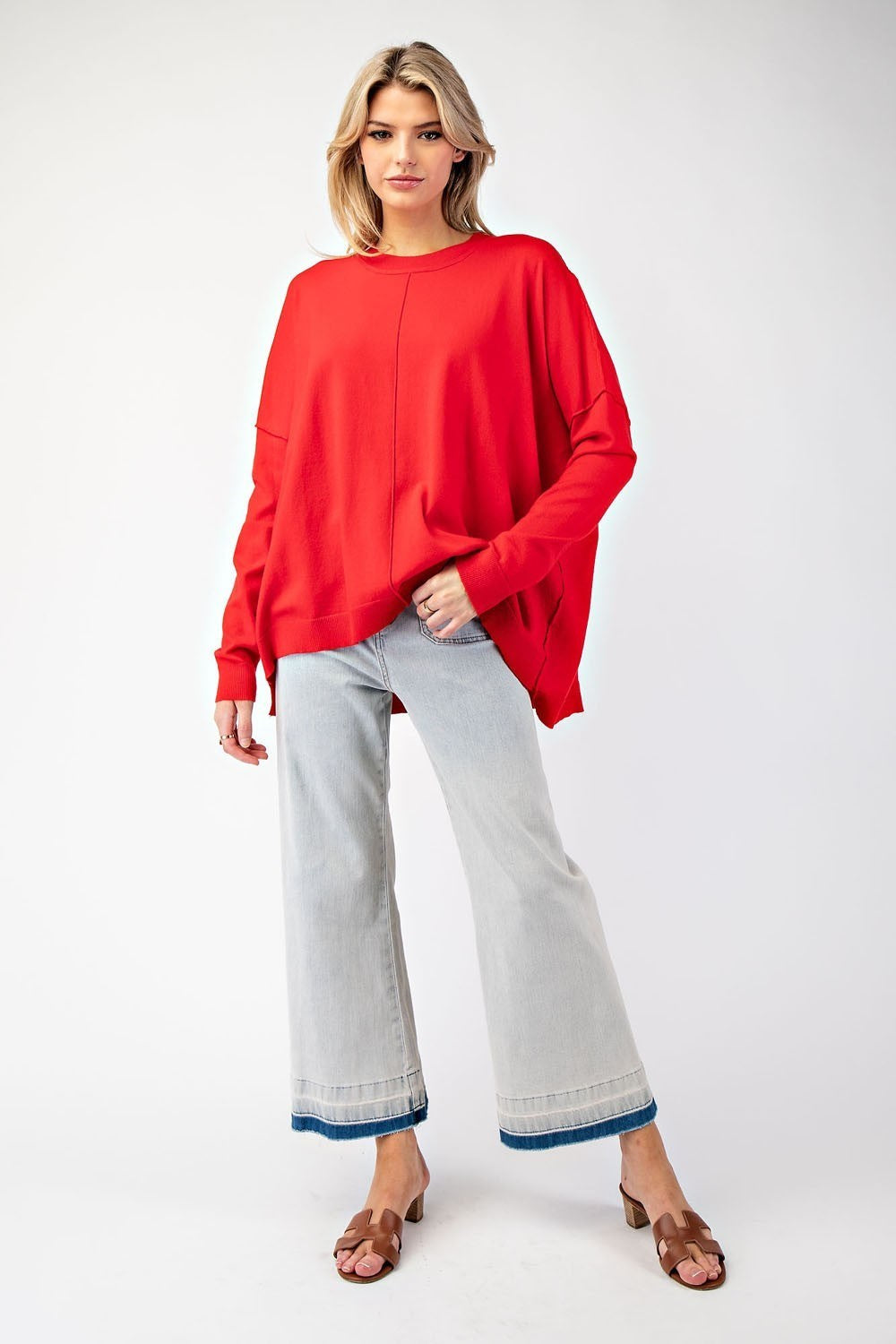 ee:some Round Neck Sweater Top